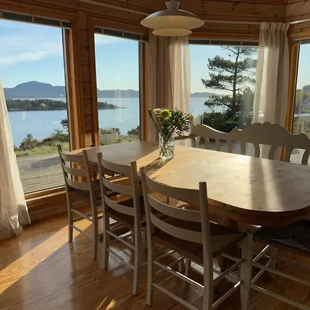 Holiday home With Panorama View Over The Sea, Close To Pulpit Rock *